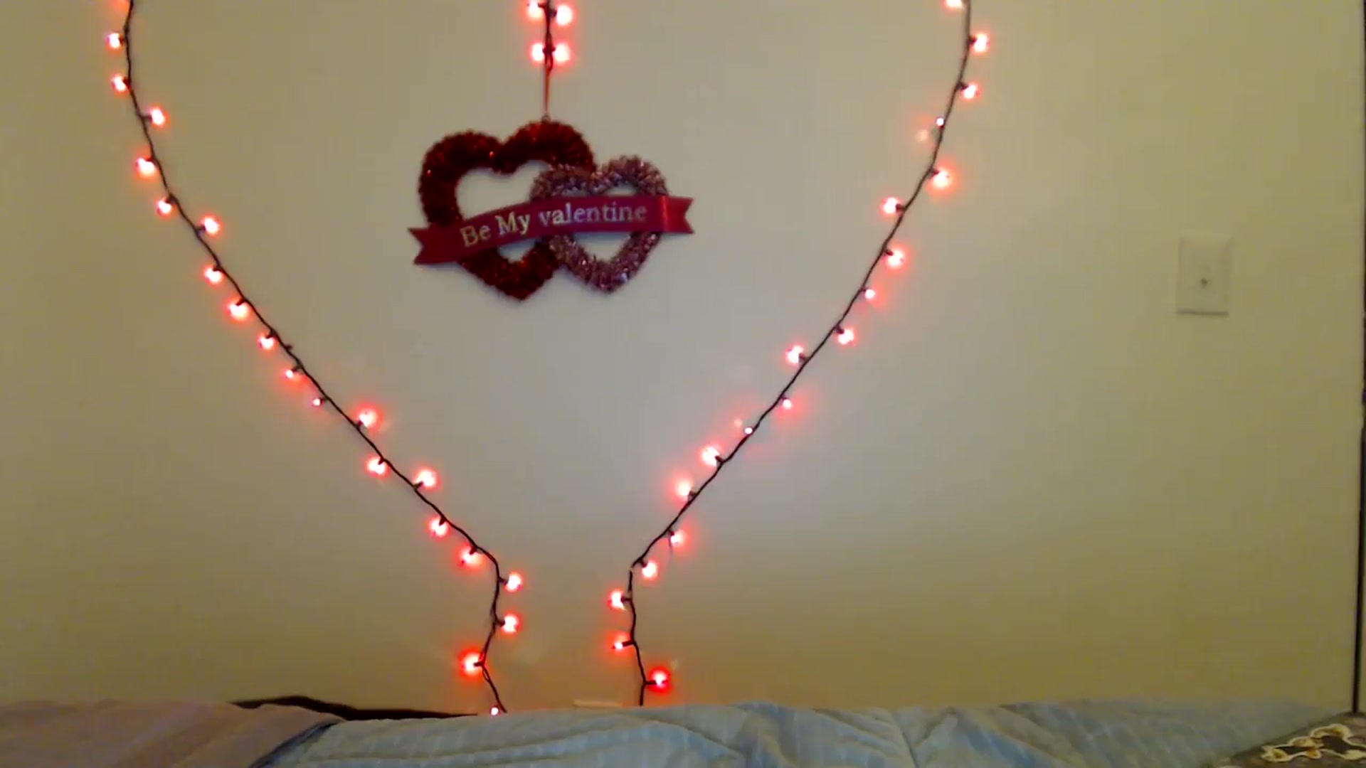 Gallery image thumbnail from HighMINNI_69's myfreecams stream on, 02/16/2025, 12:33 image 12 of 20