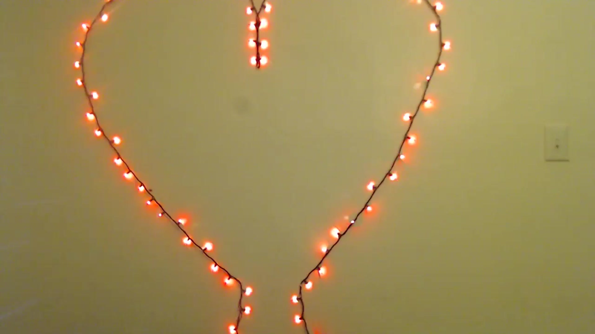 Gallery image thumbnail from HighMINNI_69's myfreecams stream on, 03/19/2025, 11:11 image 2 of 20