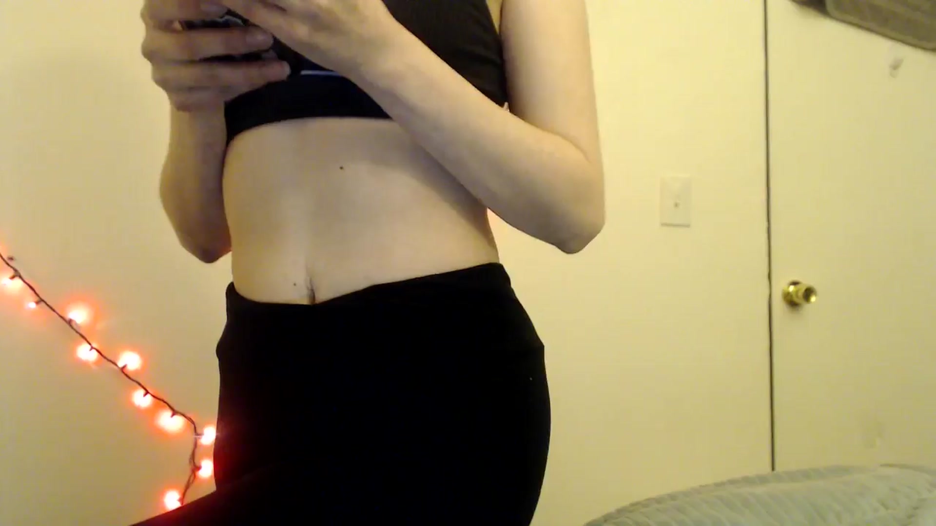 Gallery image thumbnail from HighMINNI_69's myfreecams stream on, 03/20/2025, 10:53 image 2 of 20