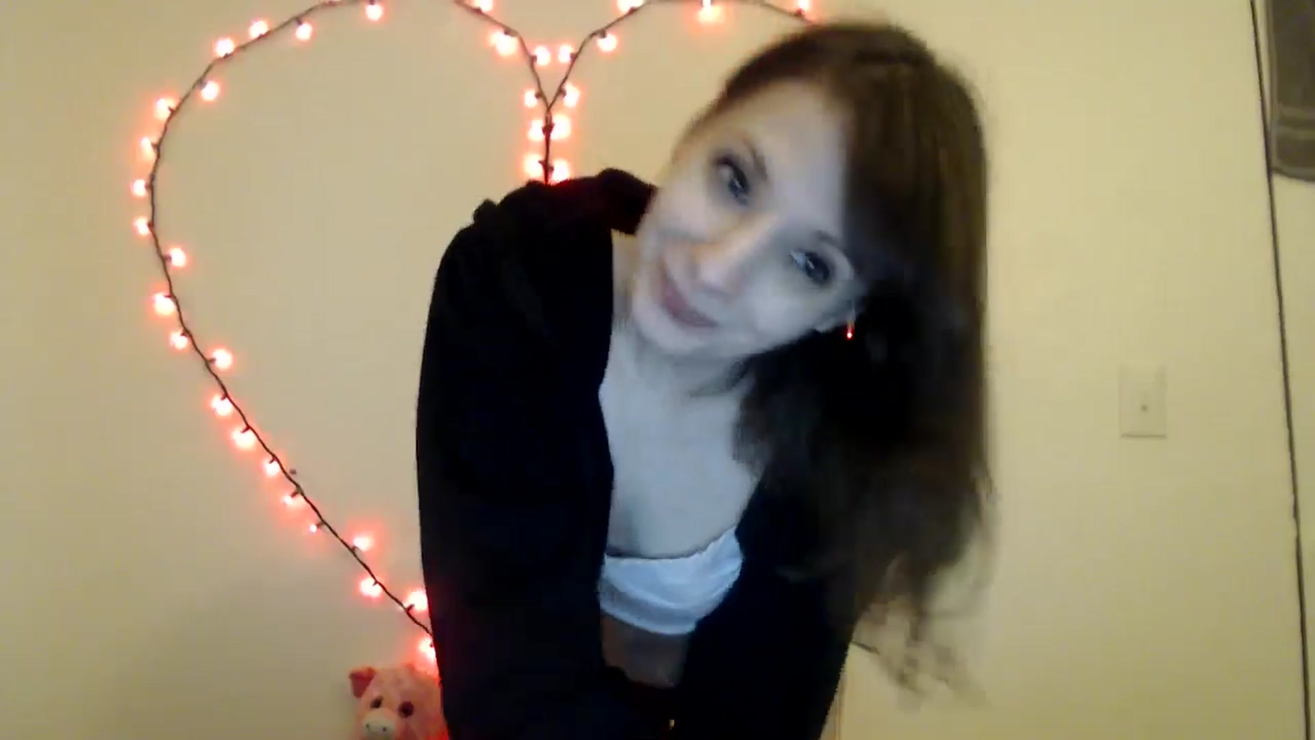 Gallery image thumbnail from HighMINNI_69's myfreecams stream on, 03/29/2025, 10:52 image 12 of 20
