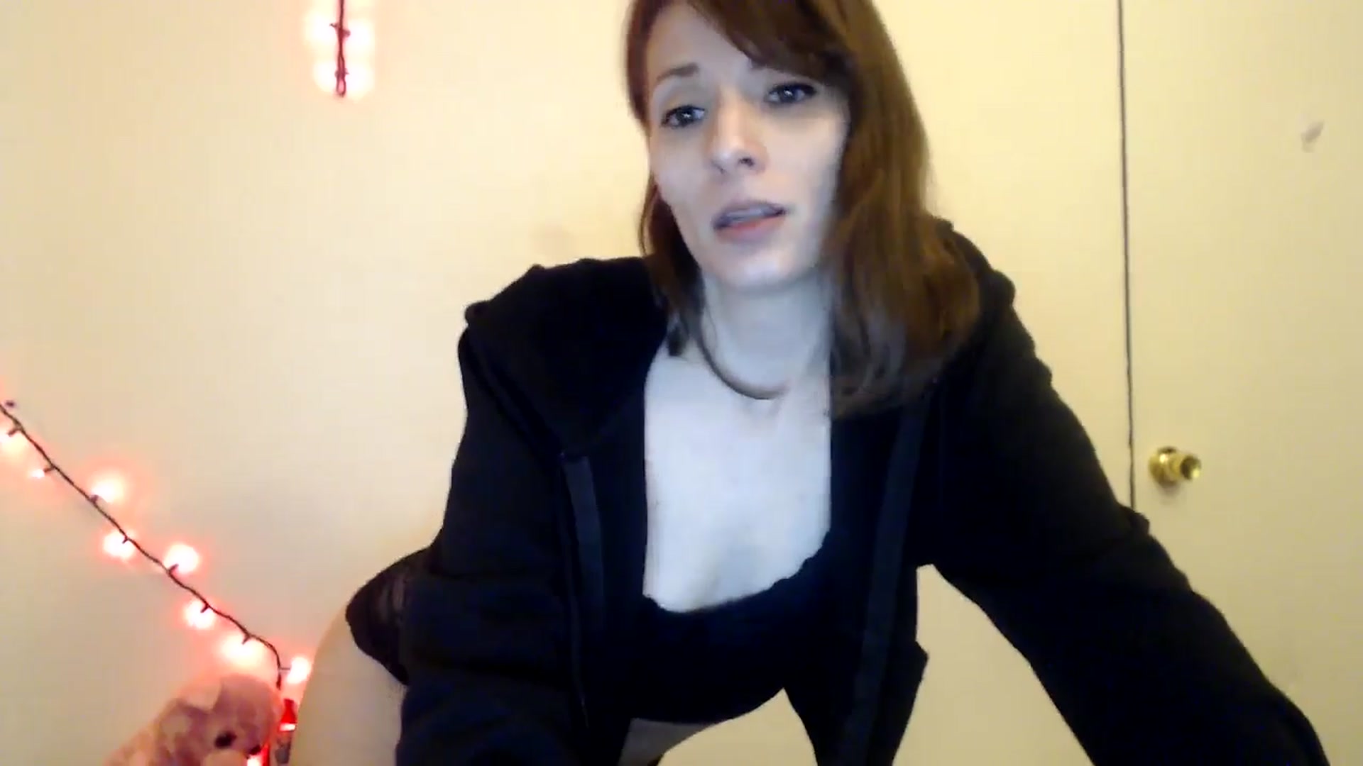 Gallery image thumbnail from HighMINNI_69's myfreecams stream on, 03/30/2025, 08:09 image 20 of 20