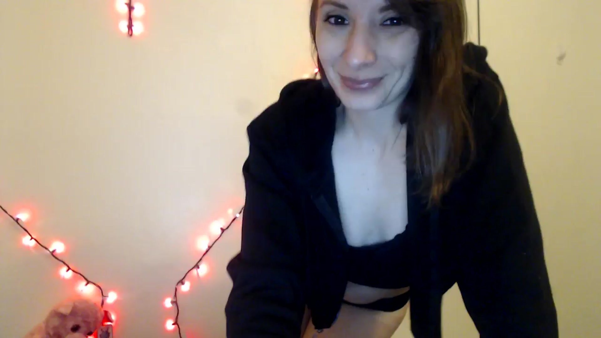Gallery image thumbnail from HighMINNI_69's myfreecams stream on, 03/30/2025, 08:09 image 9 of 20