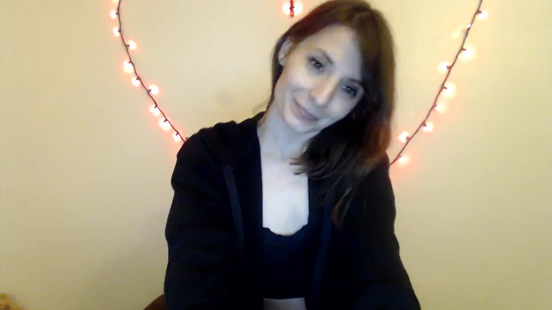 Gallery image thumbnail from HighMINNI_69's myfreecams stream on, 03/30/2025, 13:10 image 19 of 20