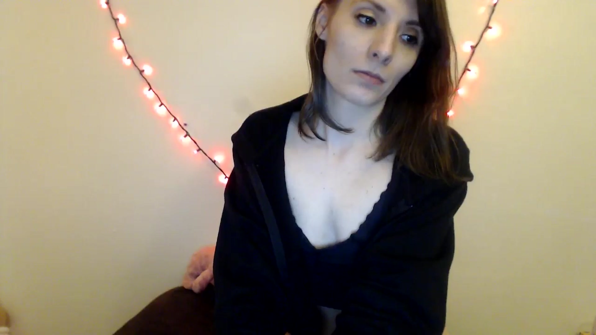 Gallery image thumbnail from HighMINNI_69's myfreecams stream on, 03/30/2025, 13:10 image 18 of 20