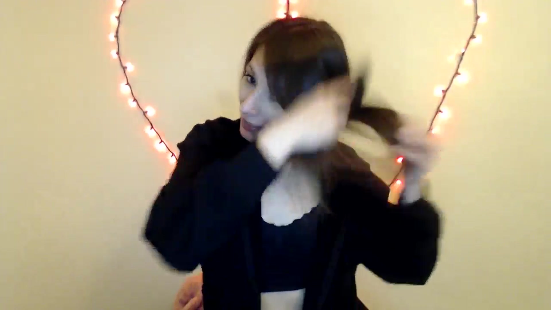 Gallery image thumbnail from HighMINNI_69's myfreecams stream on, 03/30/2025, 13:10 image 8 of 20