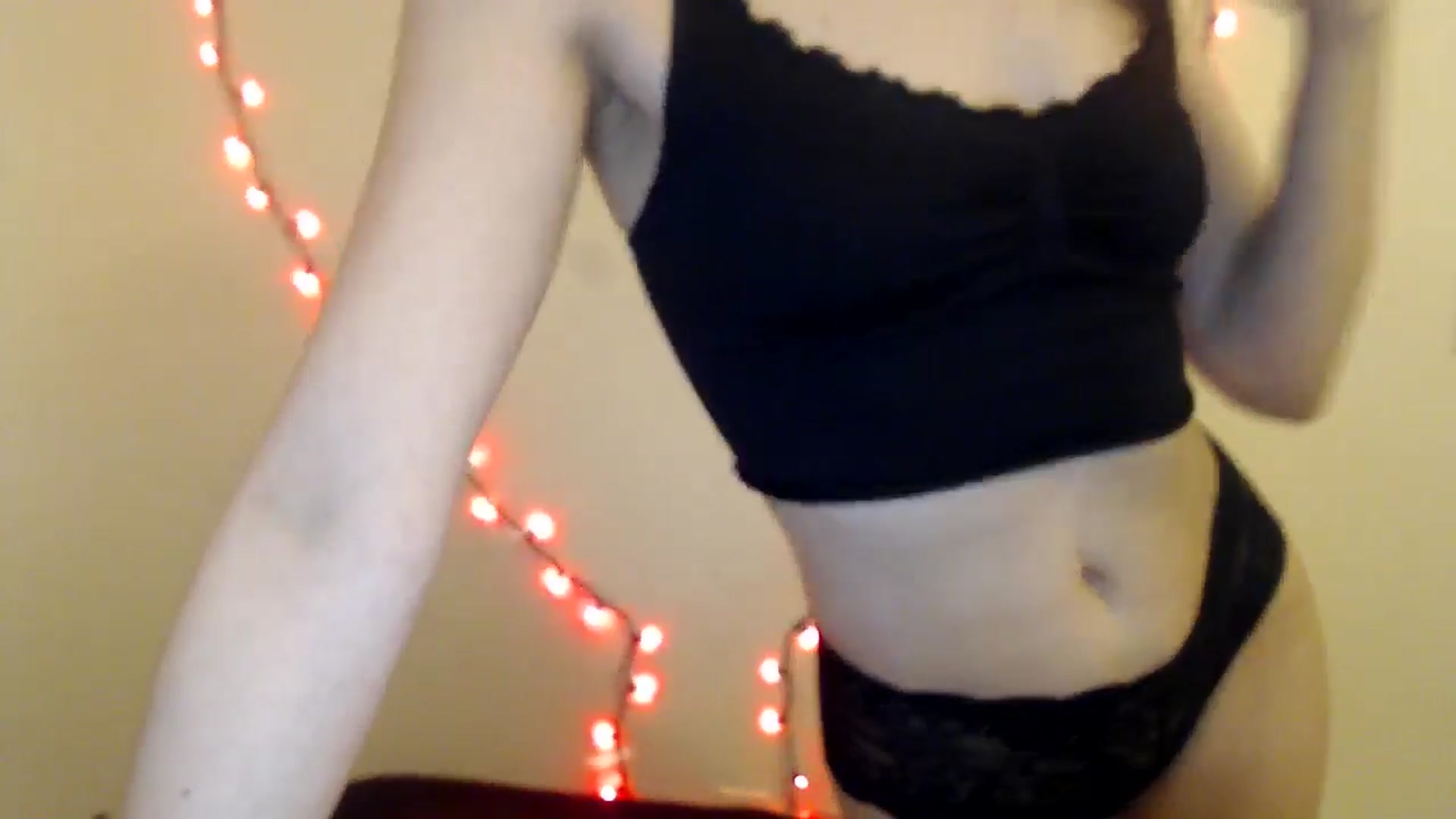 Gallery image thumbnail from HighMINNI_69's myfreecams stream on, 04/03/2025, 08:33 image 2 of 20
