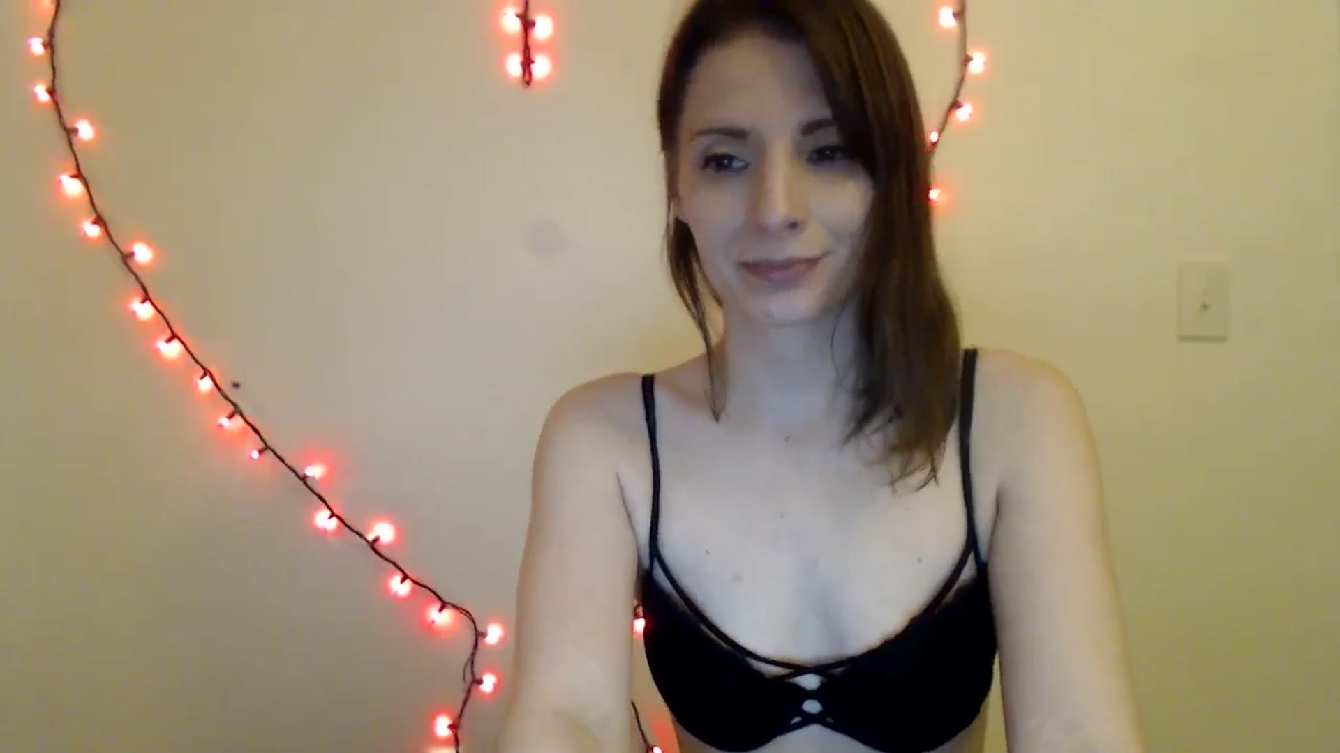 Gallery image thumbnail from HighMINNI_69's myfreecams stream on, 05/11/2025, 09:23 image 15 of 20
