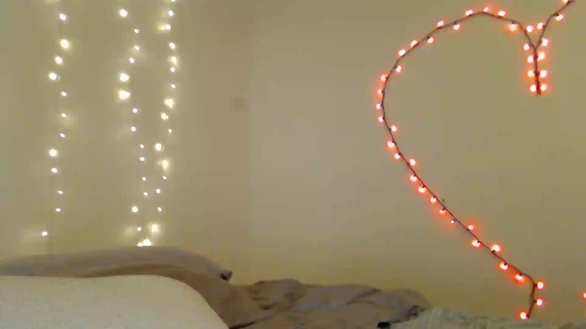 Gallery image thumbnail from HighMINNI_69's myfreecams stream on, 05/11/2025, 11:29 image 5 of 20