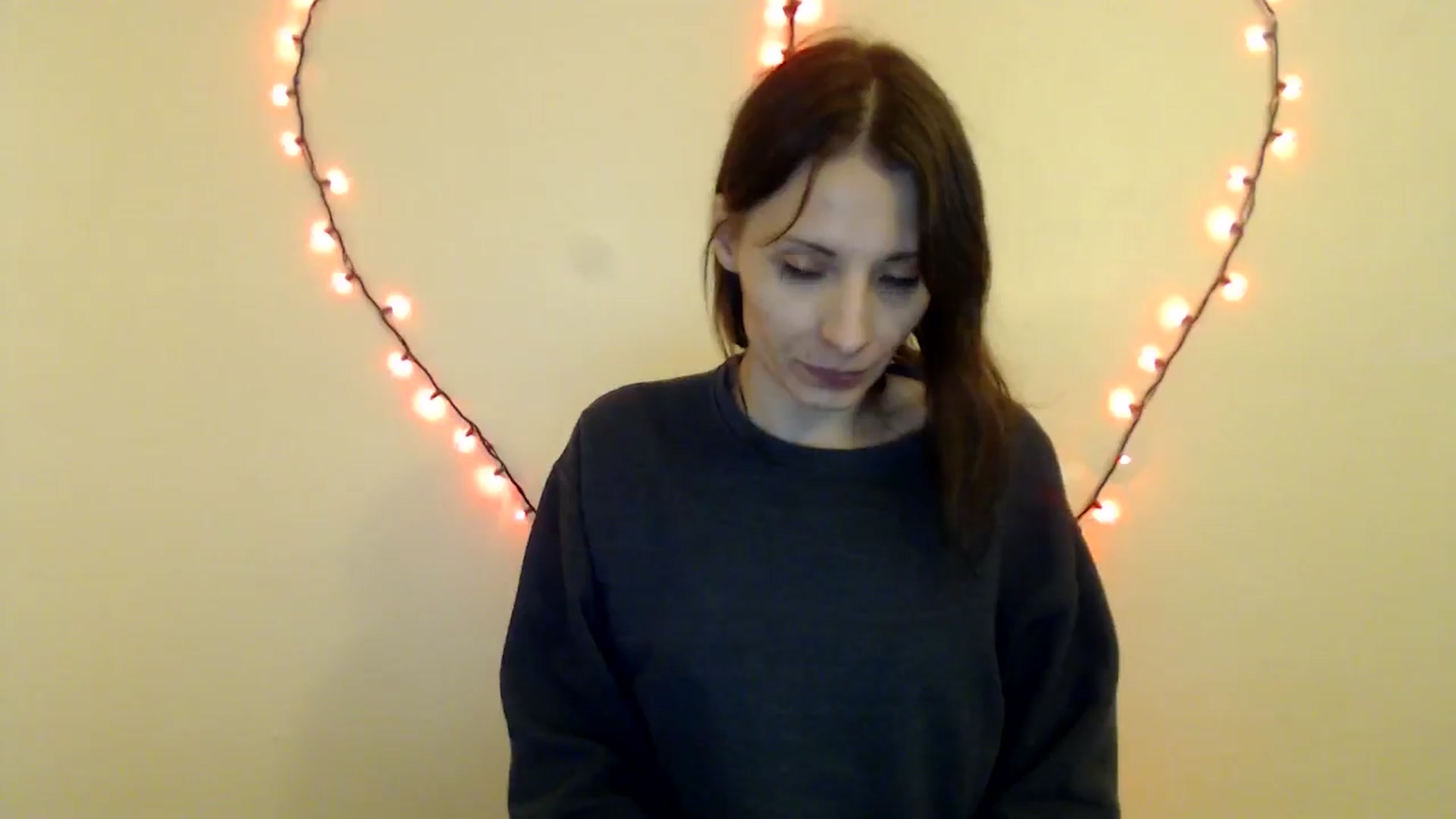 Gallery image thumbnail from HighMINNI_69's myfreecams stream on, 05/18/2025, 09:17 image 6 of 20