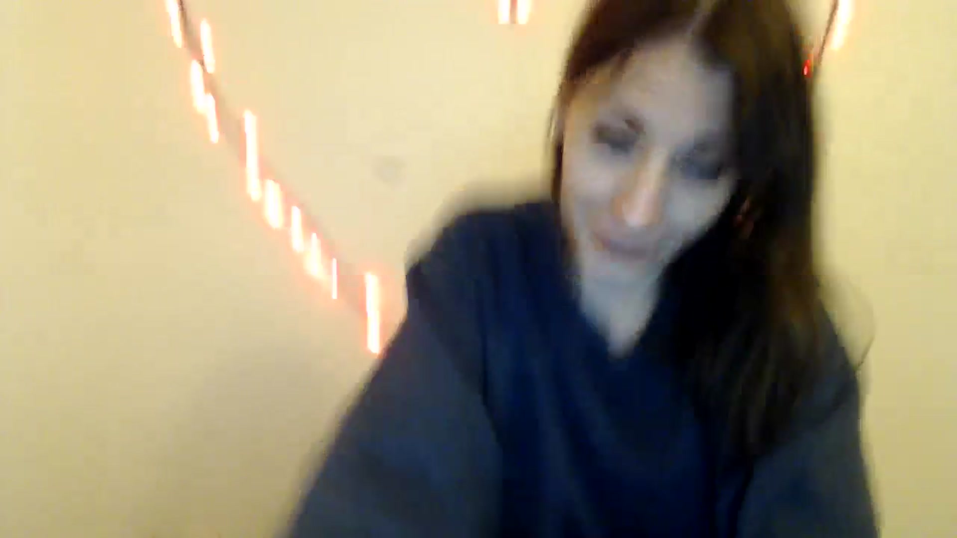 Gallery image thumbnail from HighMINNI_69's myfreecams stream on, 05/18/2025, 09:17 image 16 of 20