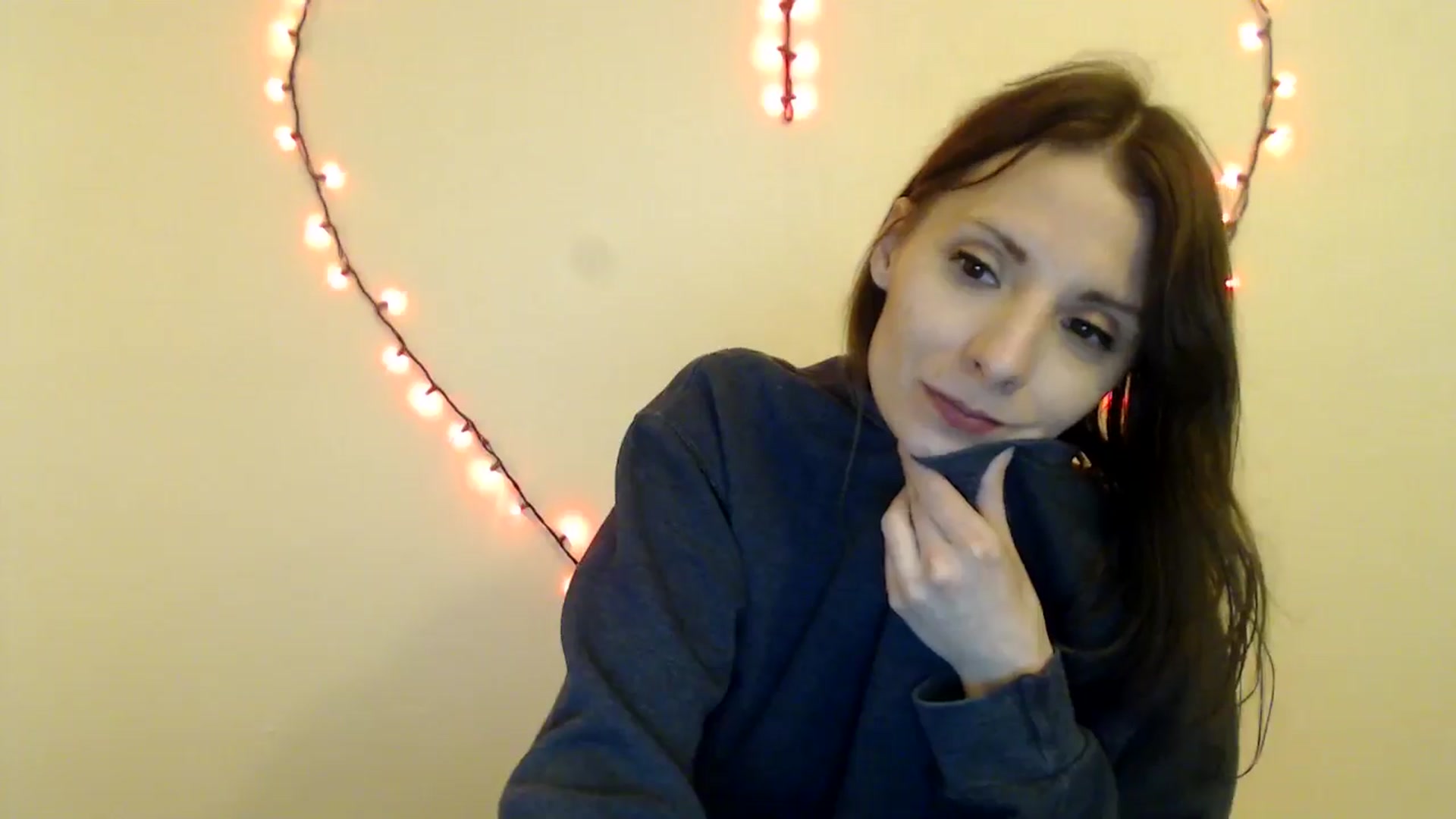 Gallery image thumbnail from HighMINNI_69's myfreecams stream on, 05/18/2025, 09:17 image 9 of 20