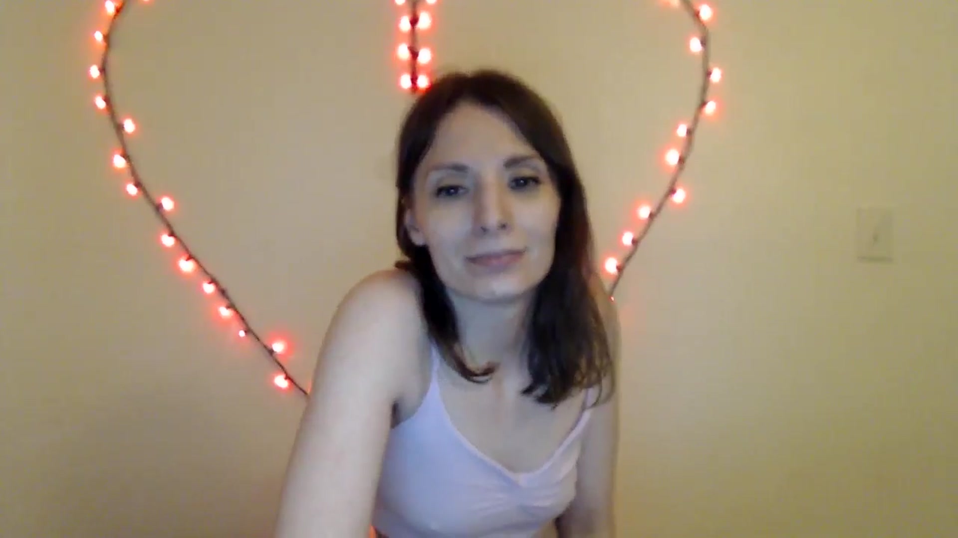 Gallery image thumbnail from HighMINNI_69's myfreecams stream on, 05/20/2025, 10:29 image 14 of 20