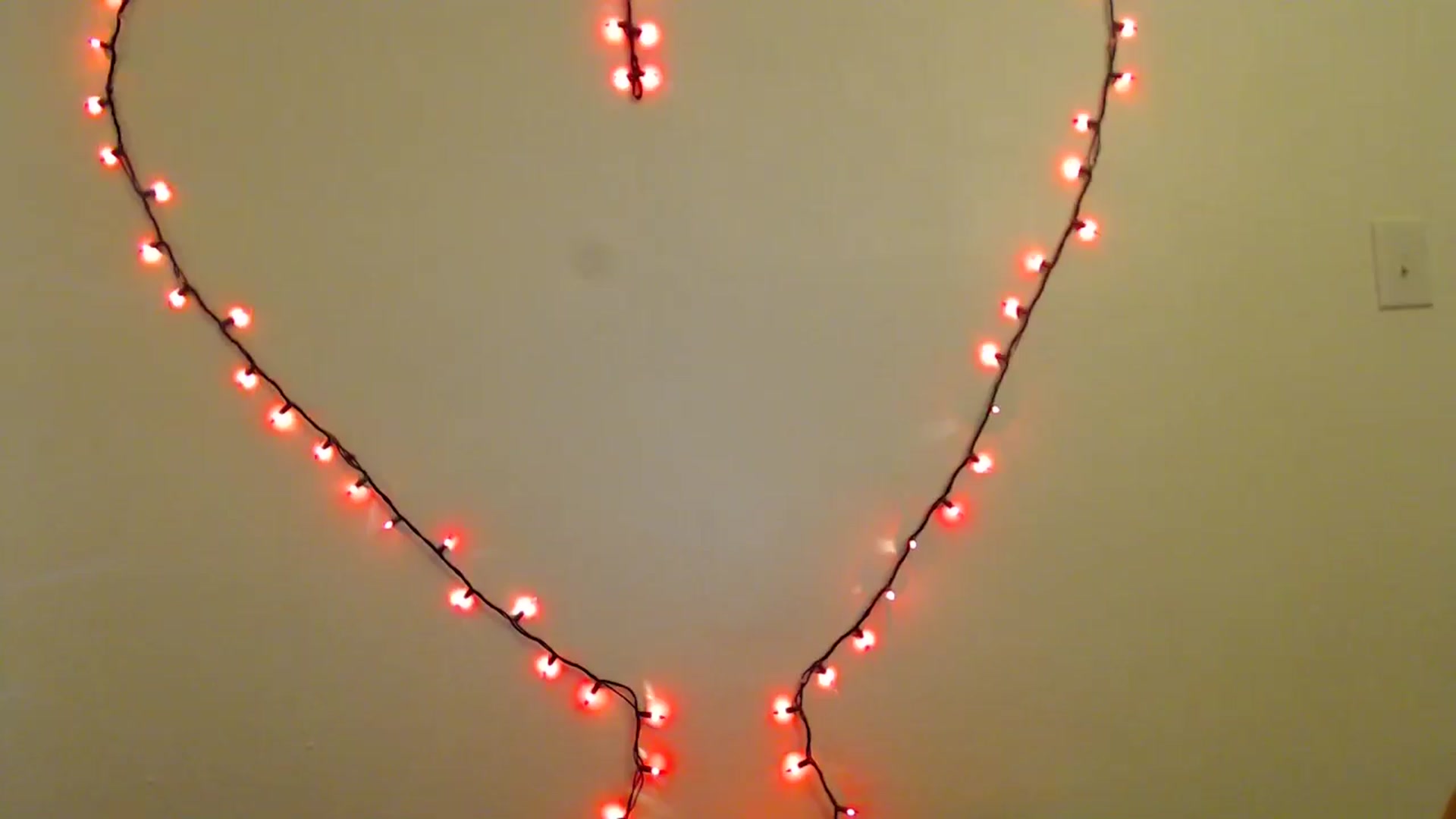 Gallery image thumbnail from HighMINNI_69's myfreecams stream on, 05/21/2025, 08:06 image 2 of 20