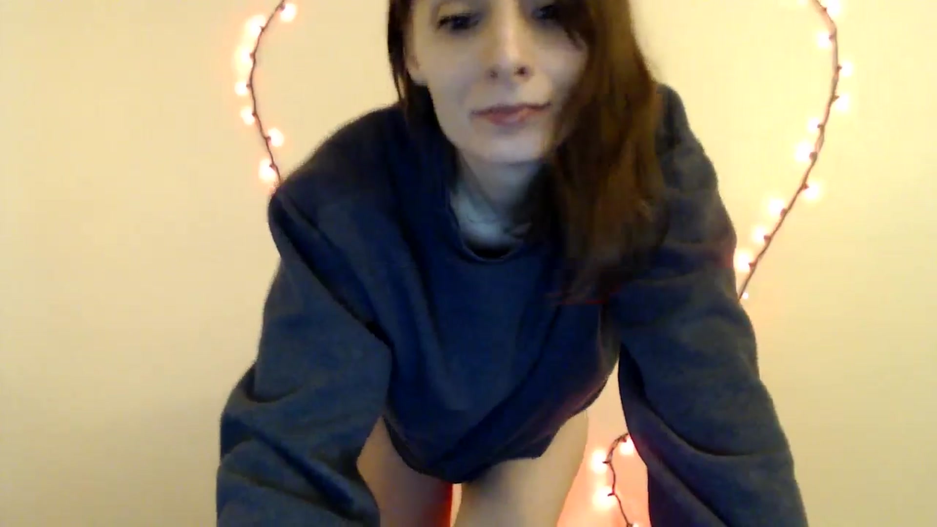 Gallery image thumbnail from HighMINNI_69's myfreecams stream on, 05/21/2025, 08:54 image 16 of 20