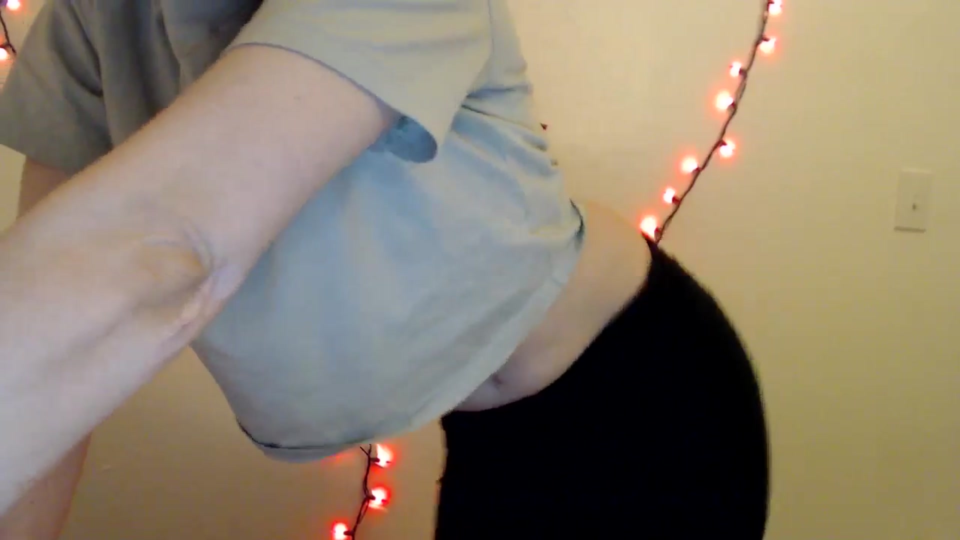Gallery image thumbnail from HighMINNI_69's myfreecams stream on, 02/01/2026, 10:00 image 12 of 20