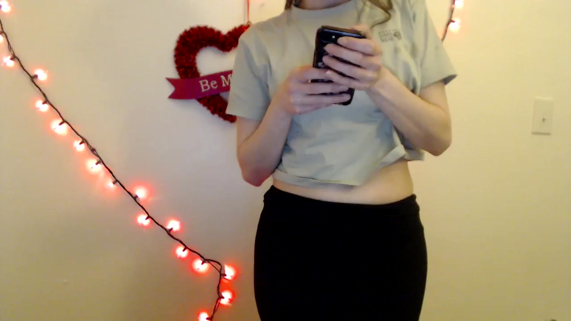 Gallery image thumbnail from HighMINNI_69's myfreecams stream on, 02/01/2026, 10:00 image 5 of 20