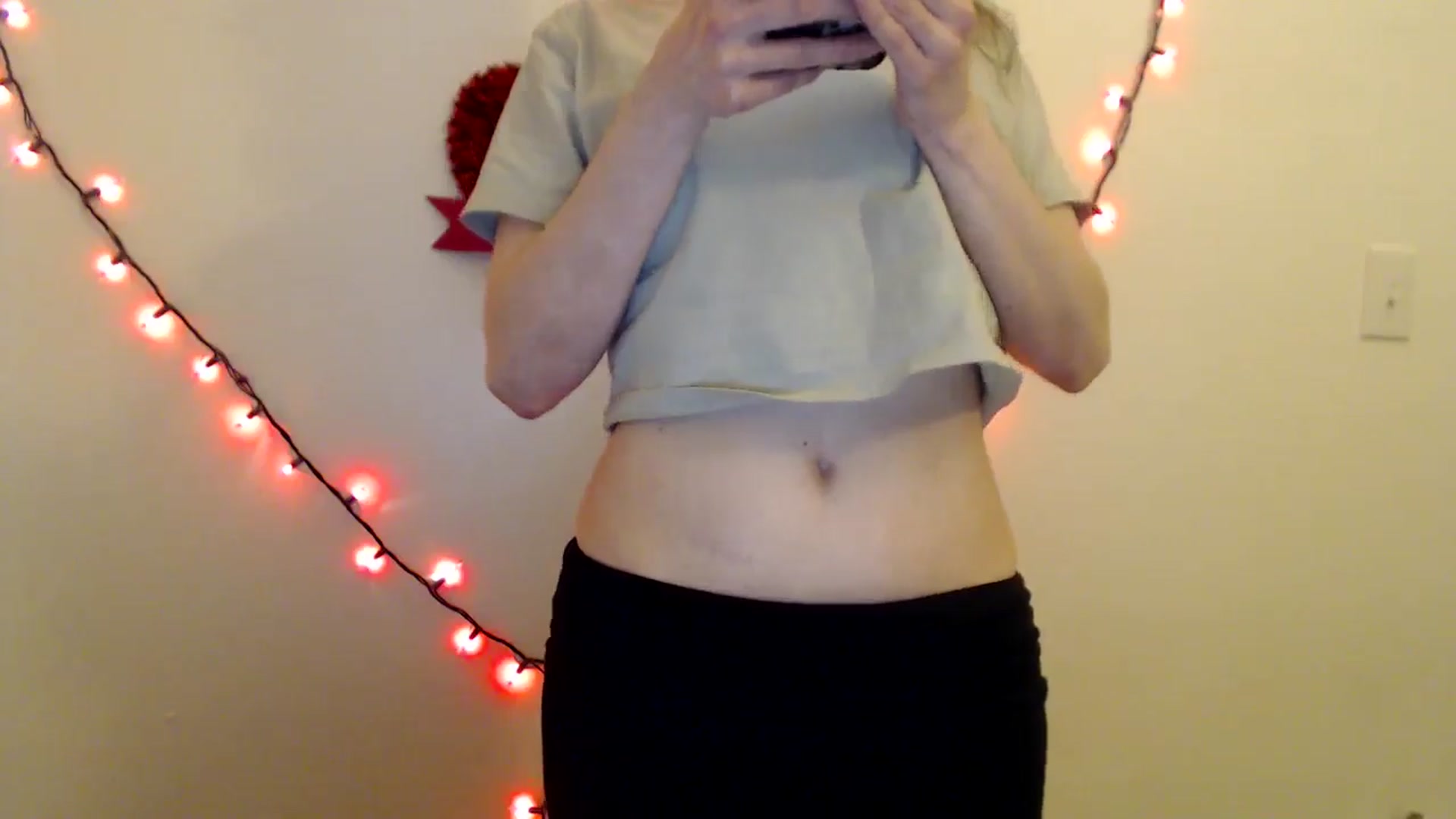 Gallery image thumbnail from HighMINNI_69's myfreecams stream on, 02/01/2026, 10:00 image 9 of 20