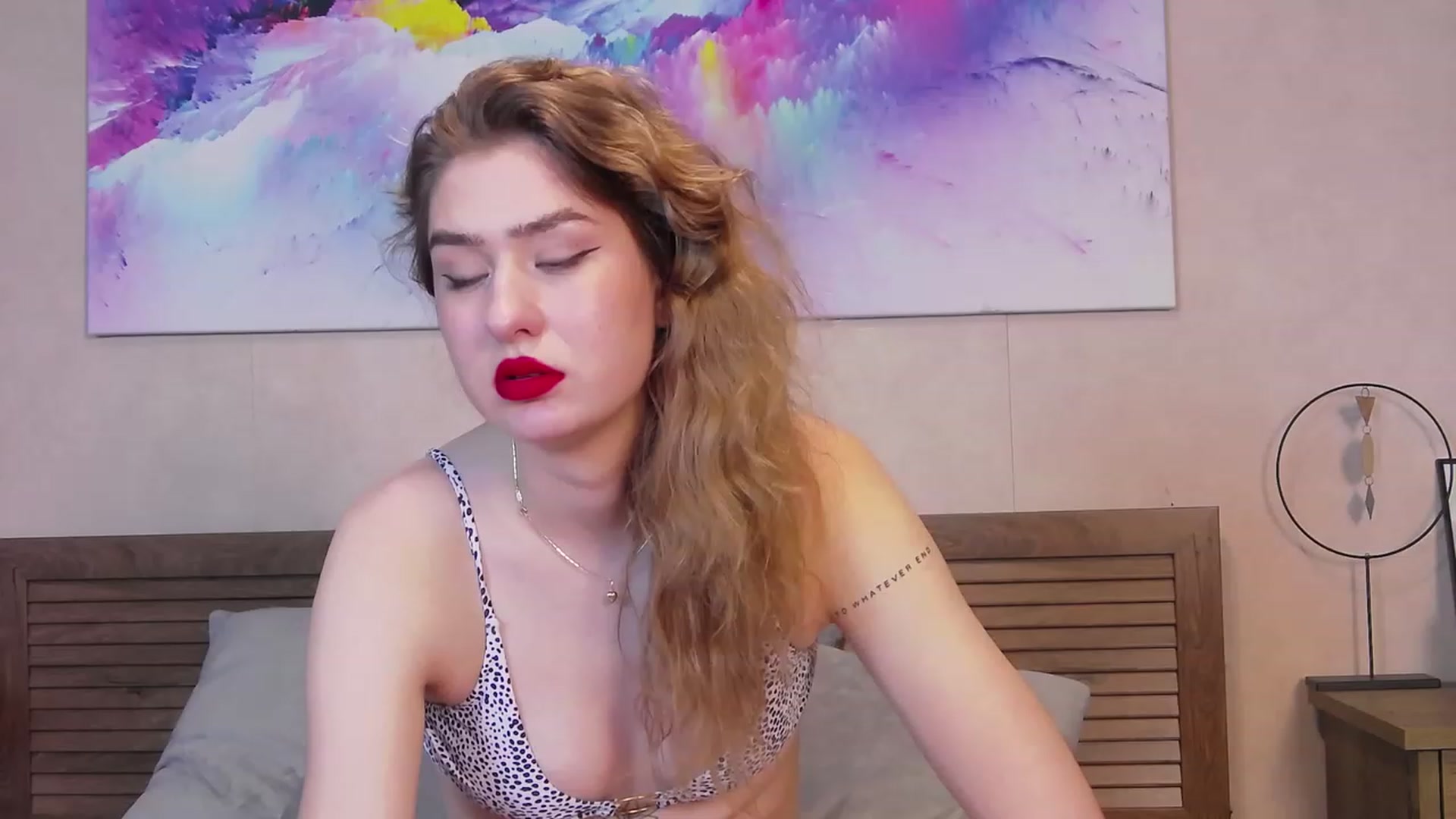 Gallery image thumbnail from Hildaa's myfreecams stream on, 07/11/2023, 13:38 image 3 of 20