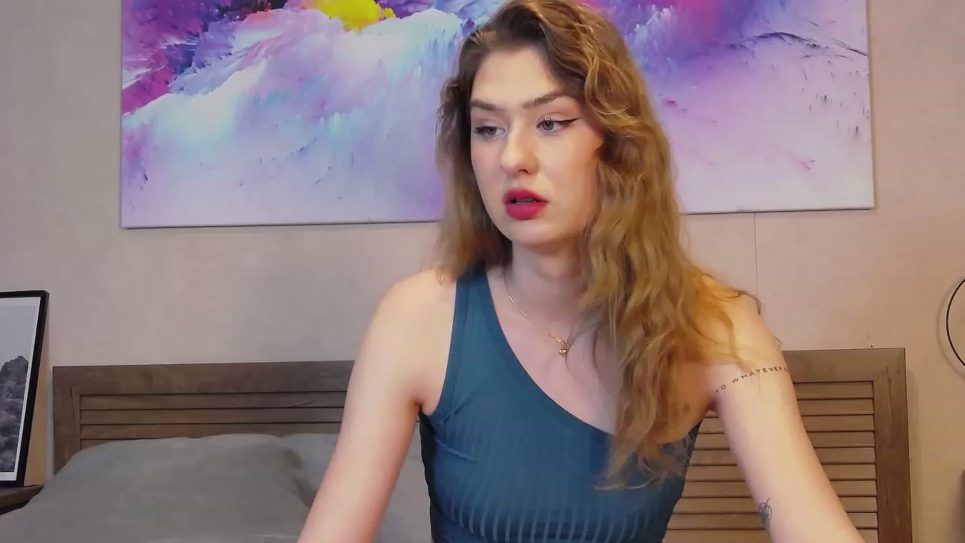 Gallery image thumbnail from Hildaa's myfreecams stream on, 07/12/2023, 09:17 image 17 of 20