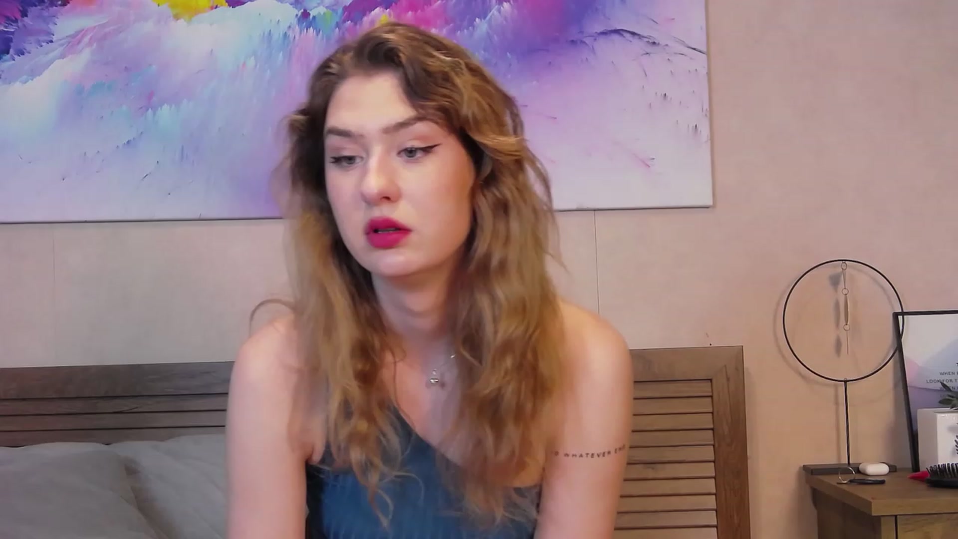 Gallery image thumbnail from Hildaa's myfreecams stream on, 07/12/2023, 09:56 image 6 of 20