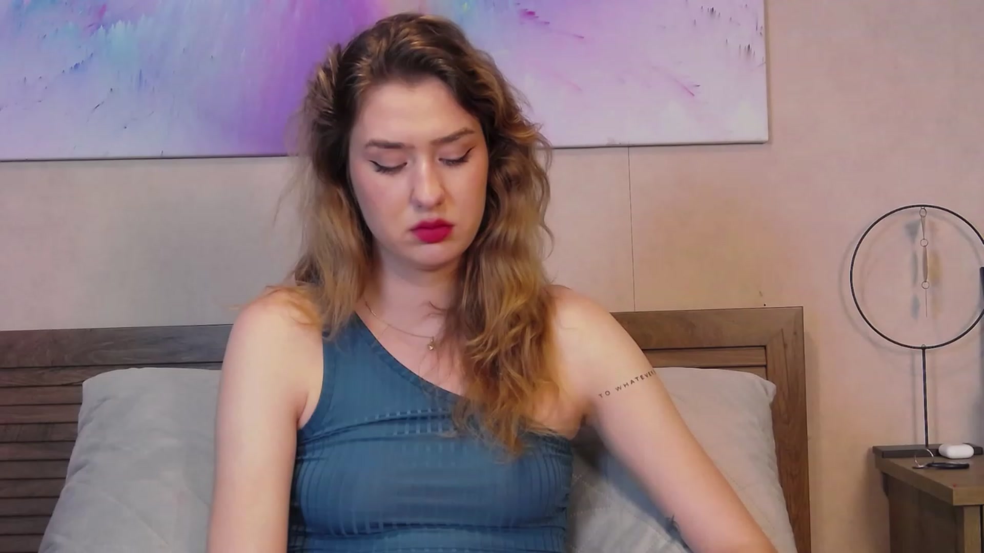 Gallery image thumbnail from Hildaa's myfreecams stream on, 07/12/2023, 09:56 image 14 of 20