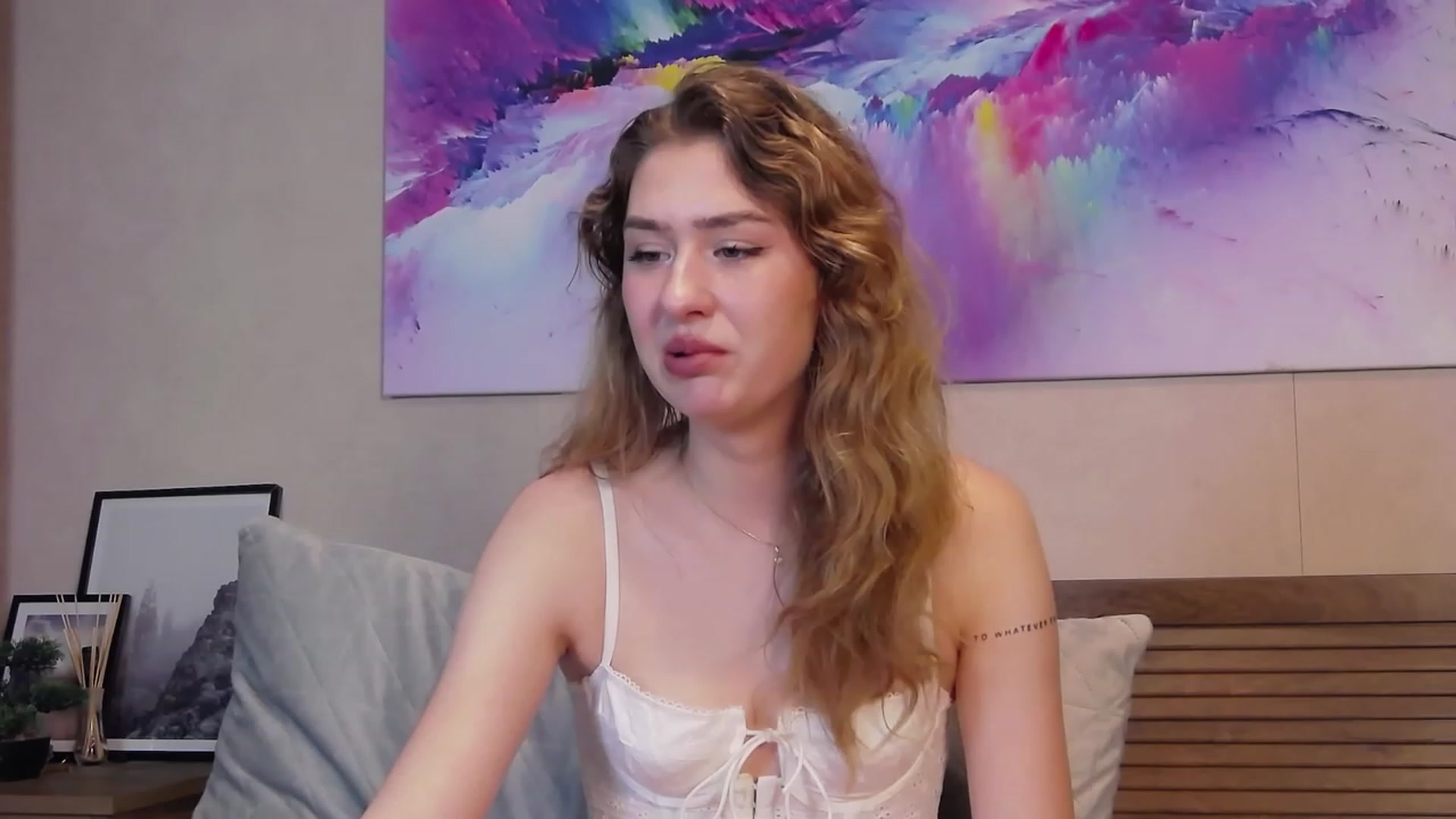Gallery image thumbnail from Hildaa's myfreecams stream on, 07/13/2023, 09:45 image 20 of 20