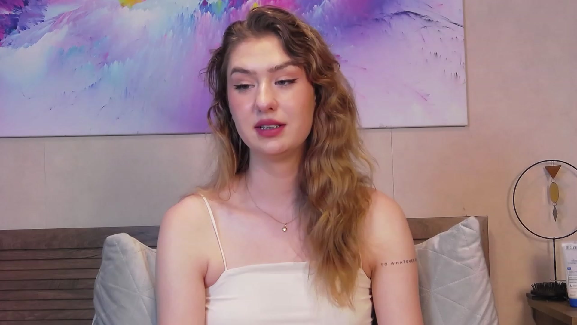 Gallery image thumbnail from Hildaa's myfreecams stream on, 07/14/2023, 11:15 image 17 of 20