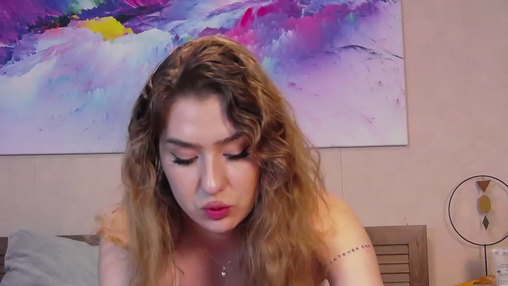Gallery image thumbnail from Hildaa's myfreecams stream on, 07/15/2023, 12:24 image 2 of 20