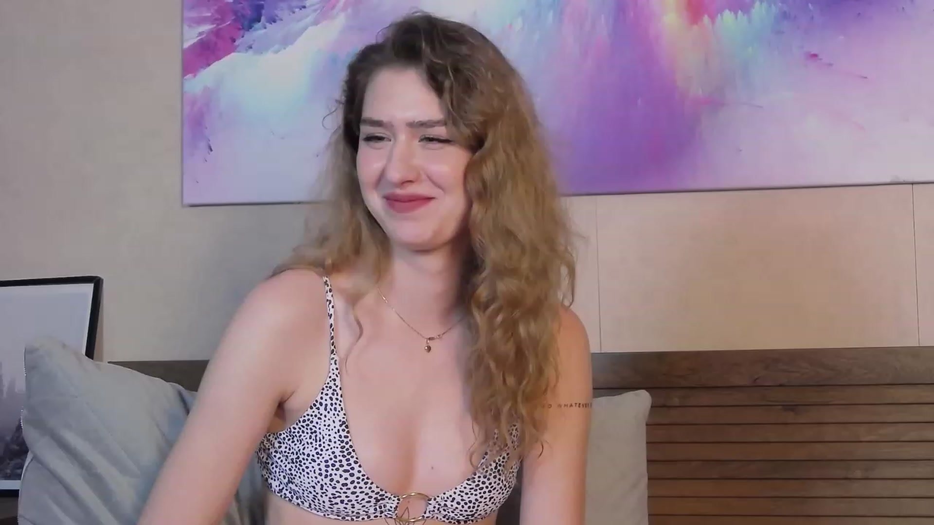Gallery image thumbnail from Hildaa's myfreecams stream on, 07/18/2023, 12:22 image 8 of 20