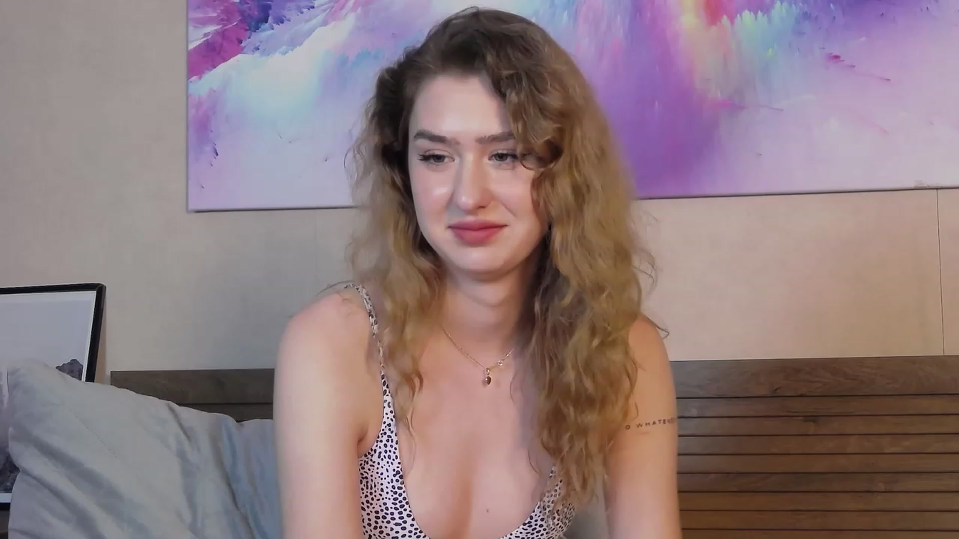 Gallery image thumbnail from Hildaa's myfreecams stream on, 07/18/2023, 12:22 image 3 of 20