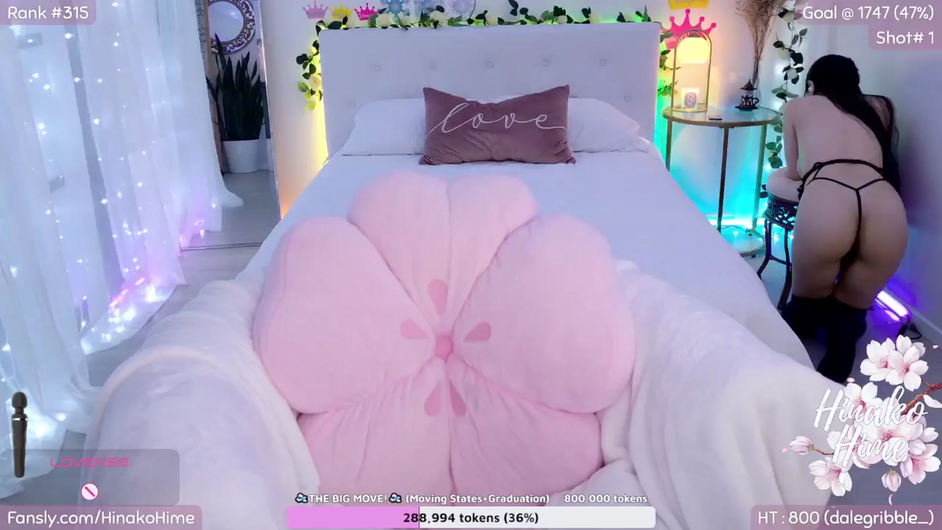 Gallery image thumbnail from HinaClarinet's myfreecams stream on, 12/04/2024, 06:38 image 9 of 20