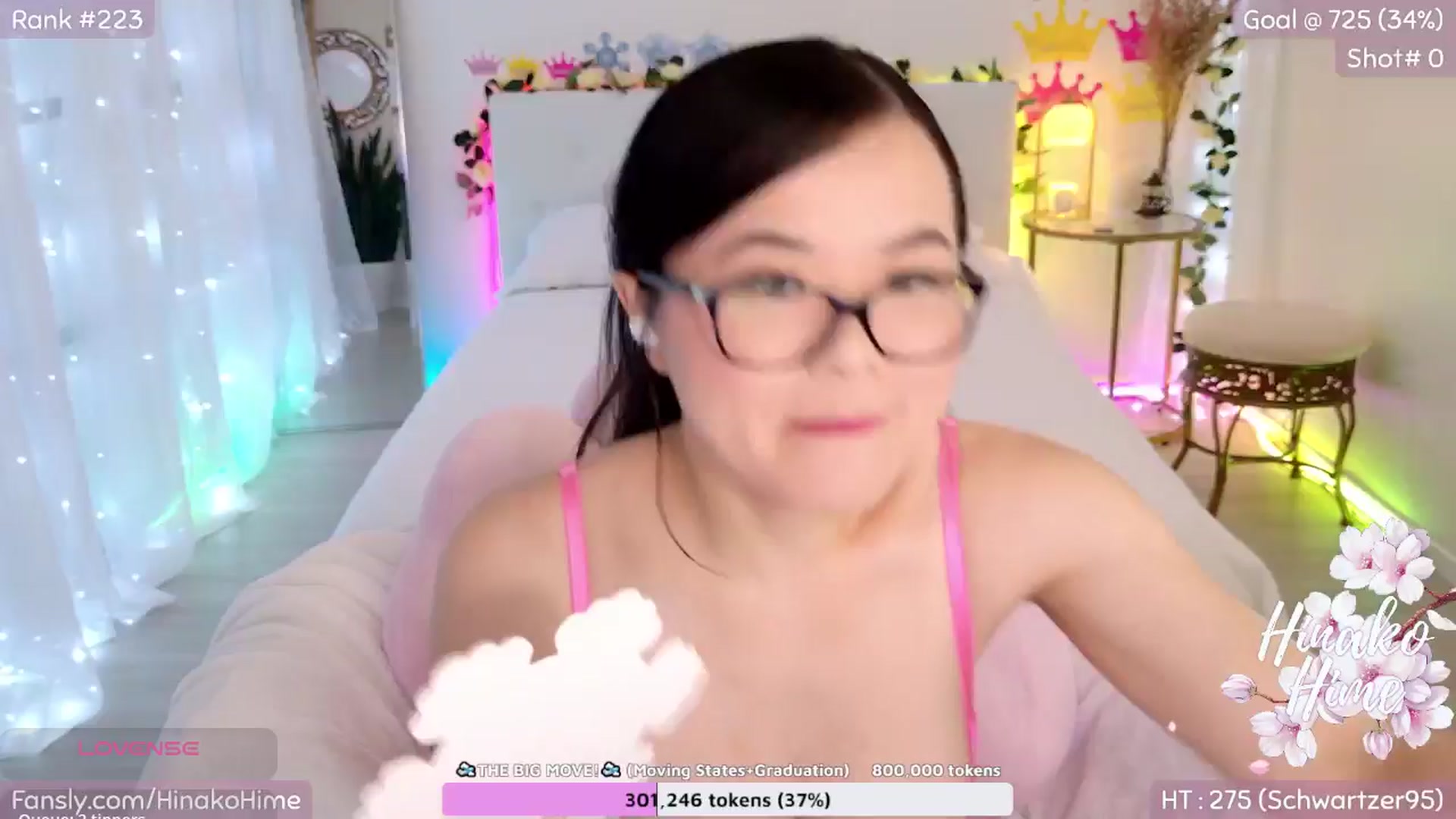 Gallery image thumbnail from HinaClarinet's myfreecams stream on, 12/06/2024, 08:04 image 1 of 20