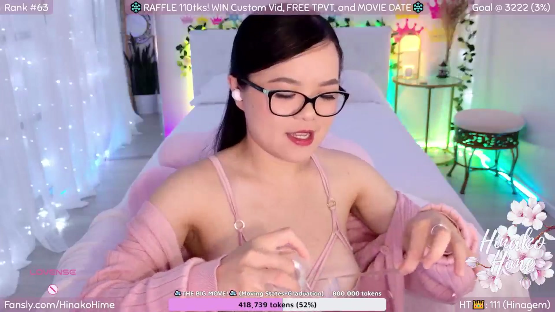 Gallery image thumbnail from Hina_Mango's myfreecams stream on, 12/13/2024, 05:13 image 6 of 20