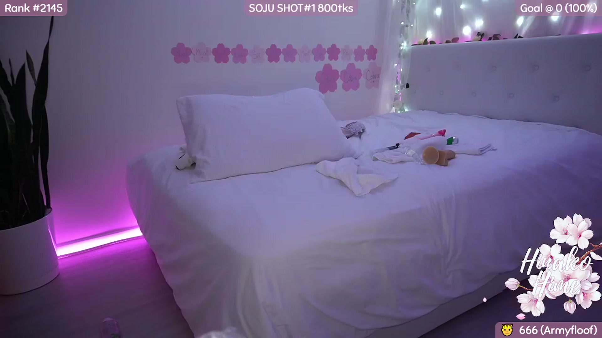 Gallery image thumbnail from HinakoHime's myfreecams stream on, 05/10/2023, 06:54 image 1 of 20