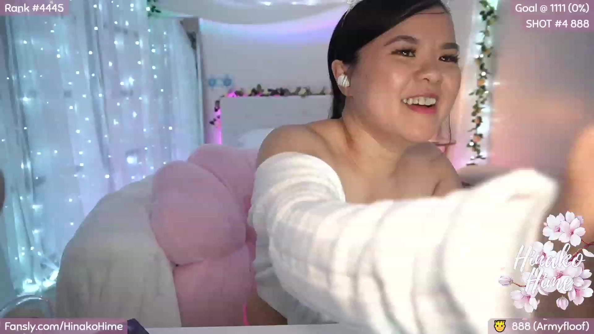 Gallery image thumbnail from HinakoHime's myfreecams stream on, 12/19/2023, 08:13 image 3 of 20