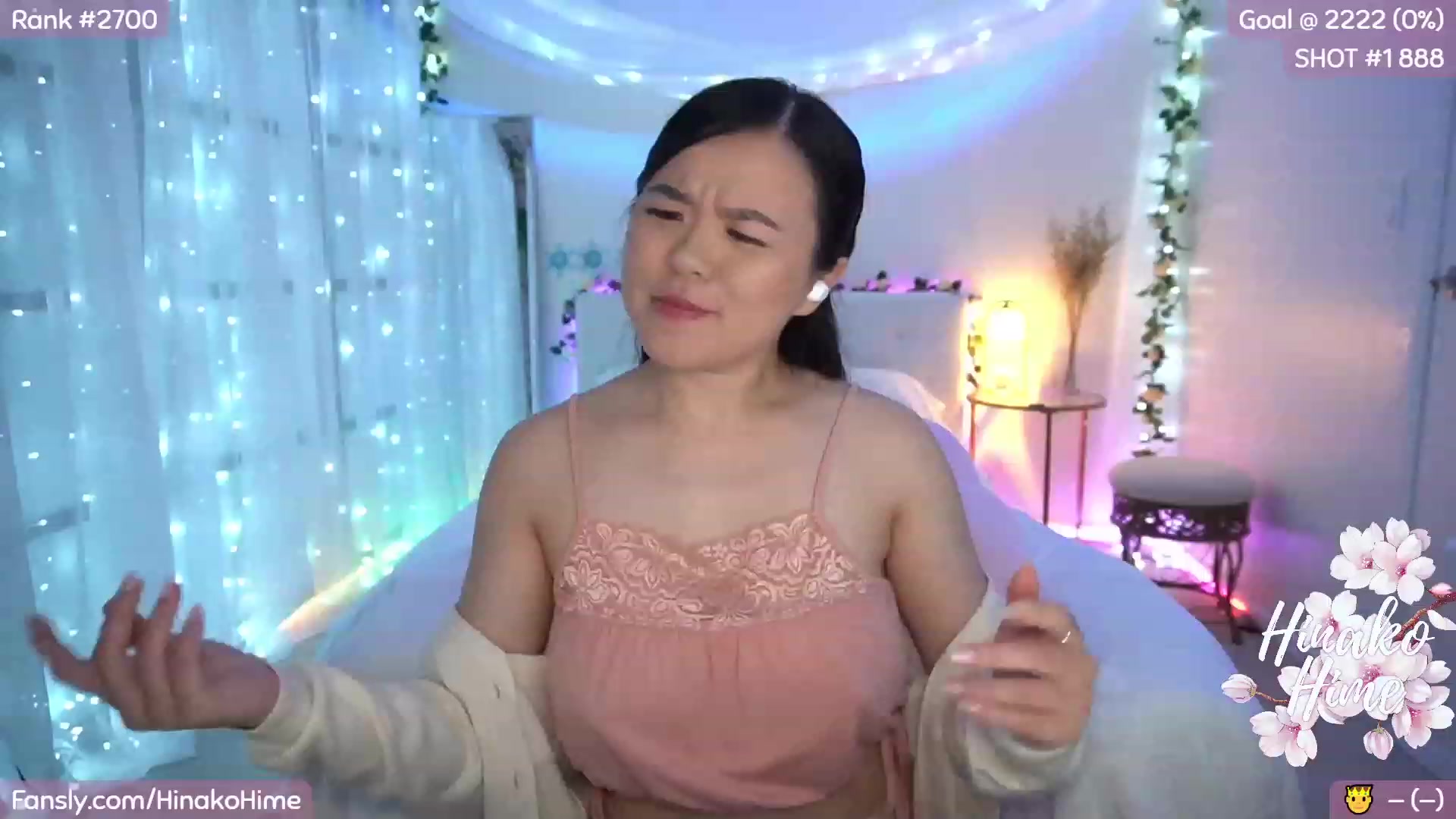 Gallery image thumbnail from HinakoHime's myfreecams stream on, 12/22/2023, 03:35 image 1 of 20