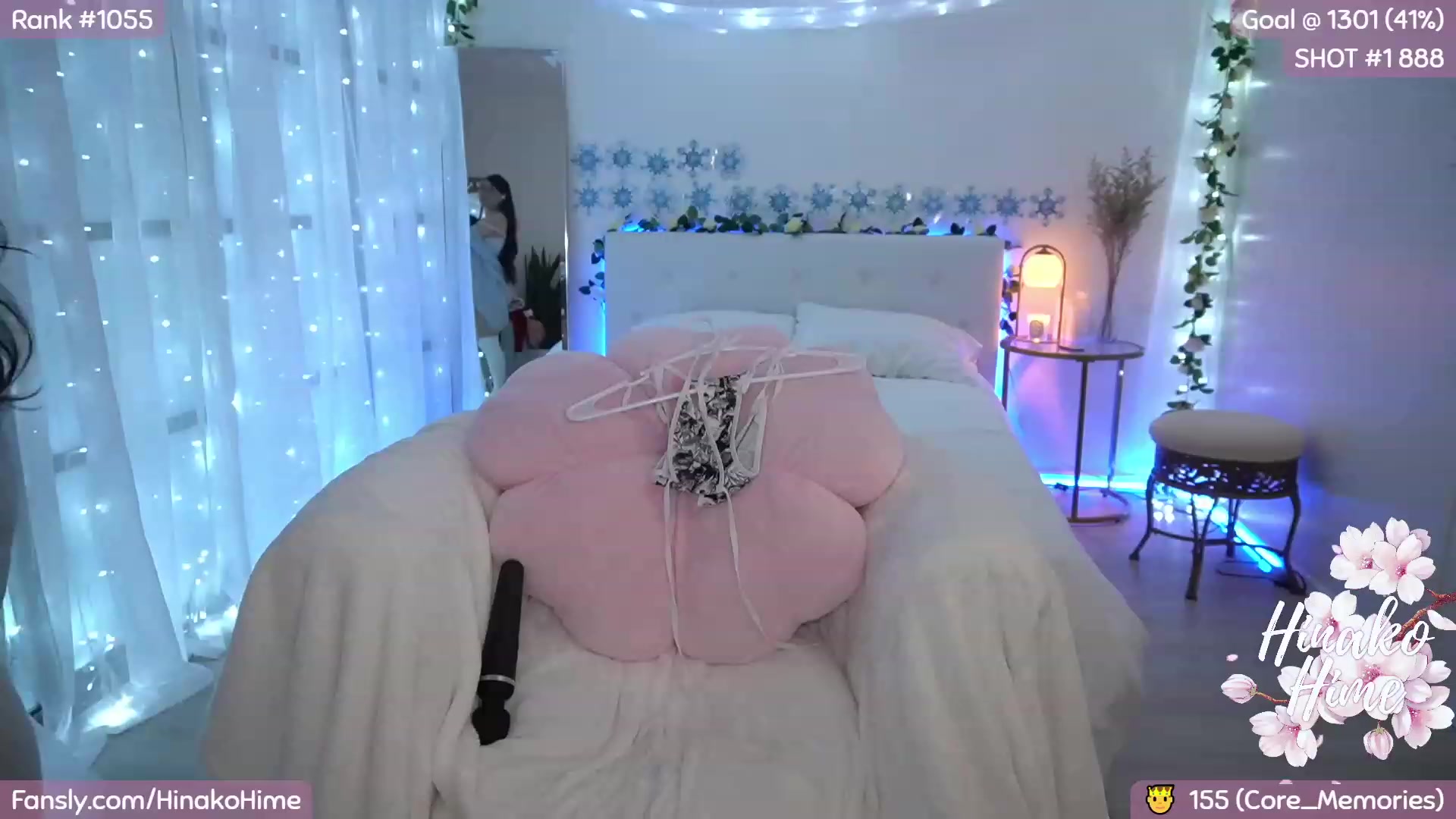 Gallery image thumbnail from HinakoHime's myfreecams stream on, 01/05/2024, 08:03 image 12 of 20