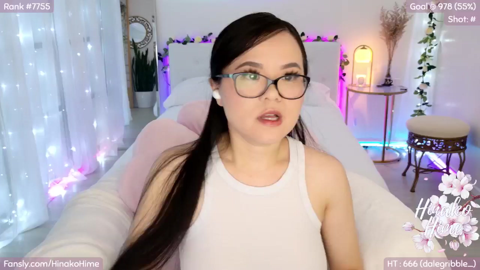 Gallery image thumbnail from HinakoHime's myfreecams stream on, 08/27/2024, 05:36 image 7 of 20