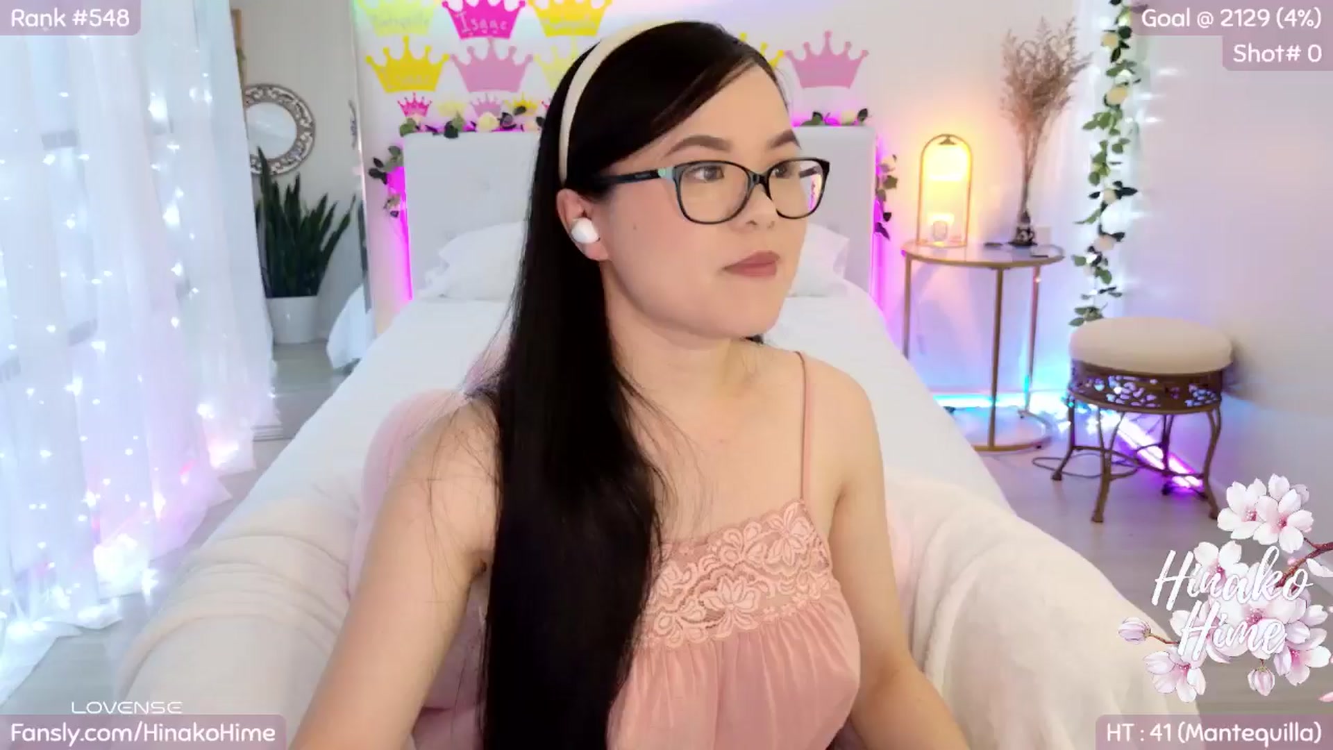 Gallery image thumbnail from HinakoHime's myfreecams stream on, 09/27/2024, 06:28 image 1 of 20