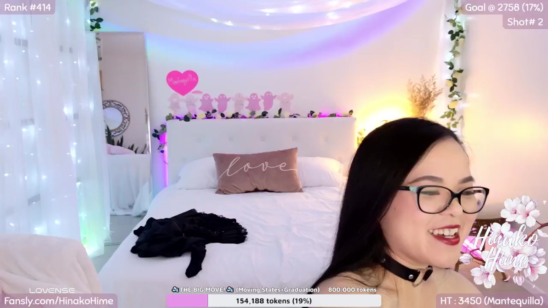 Gallery image thumbnail from HinakoHime's myfreecams stream on, 10/19/2024, 08:26 image 7 of 20
