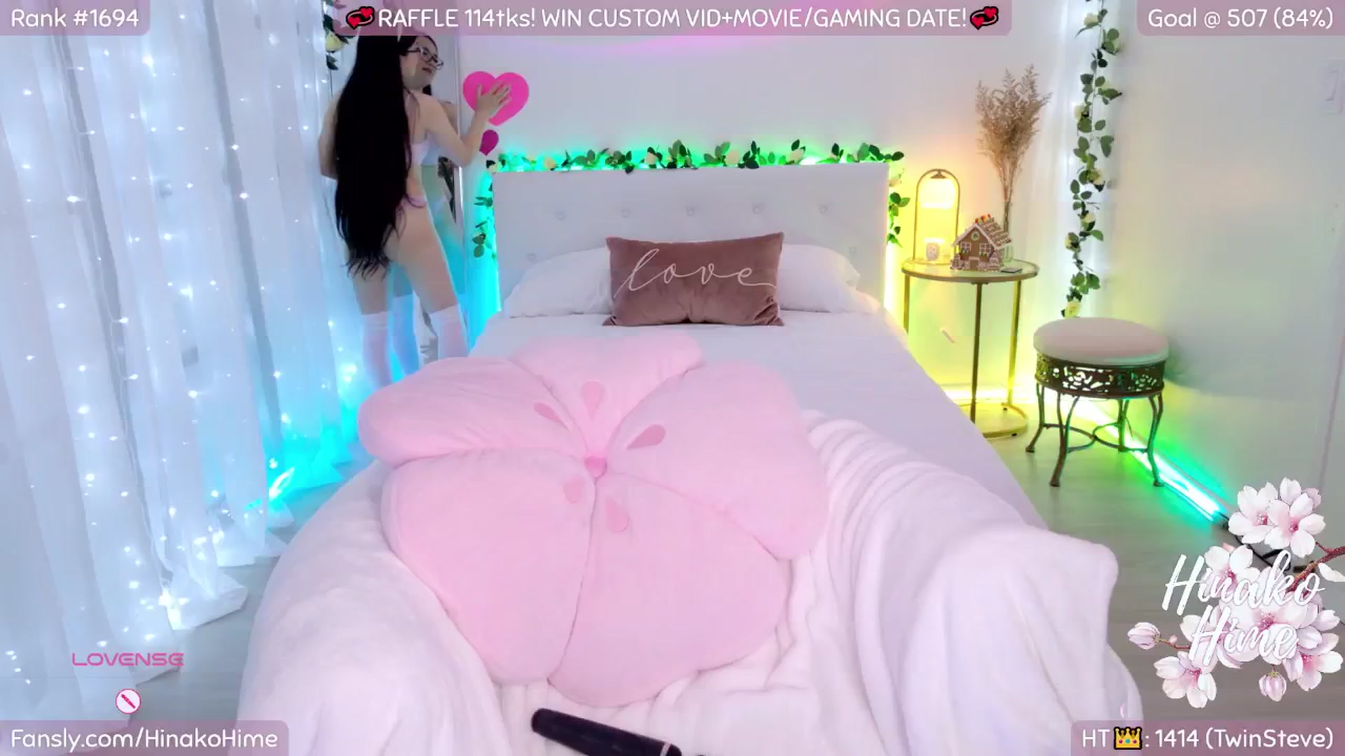 Gallery image thumbnail from HinakoHime's myfreecams stream on, 02/05/2025, 07:00 image 6 of 20