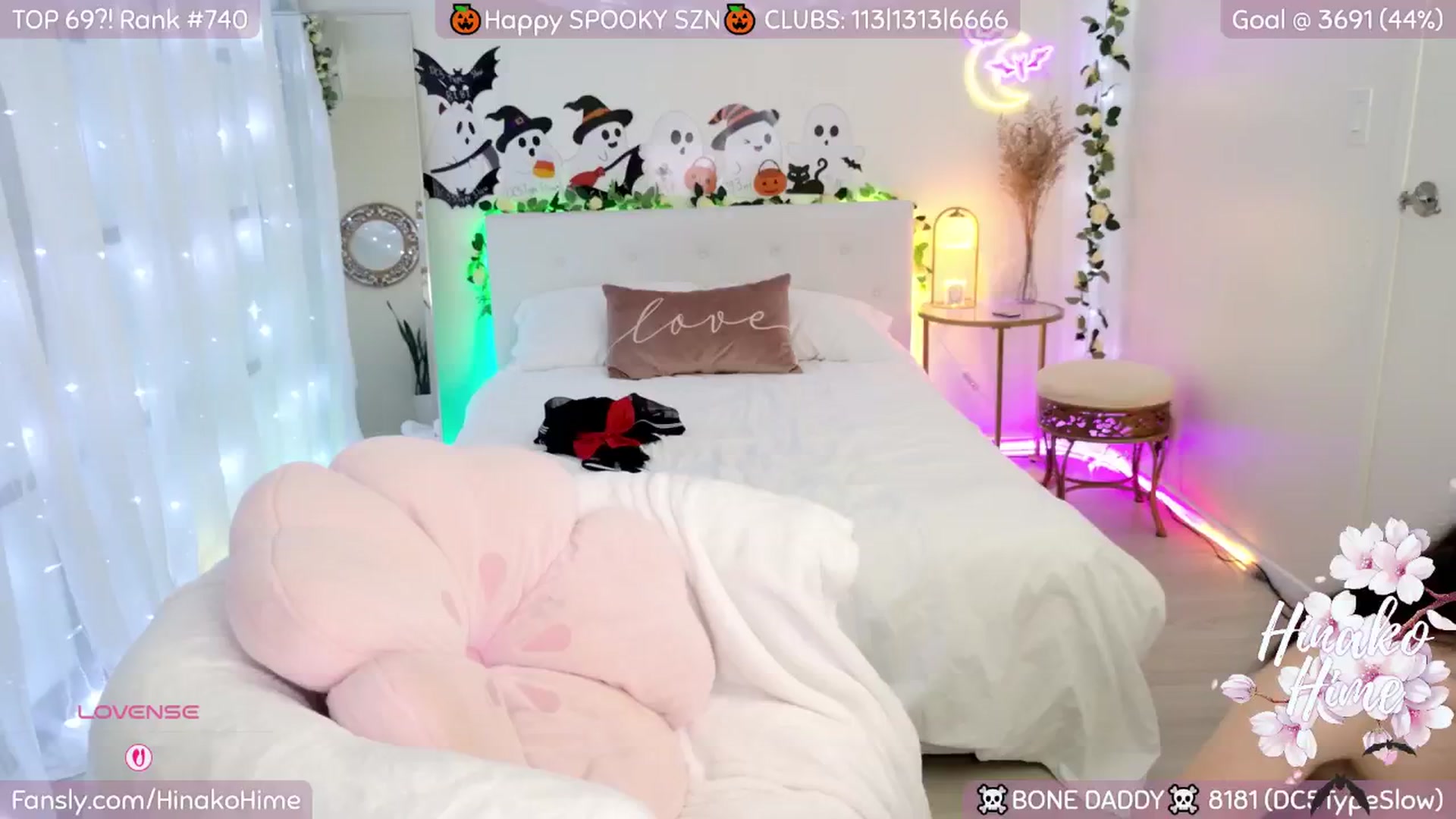 Gallery image thumbnail from HinakoHime's myfreecams stream on, 10/23/2025, 06:34 image 15 of 20