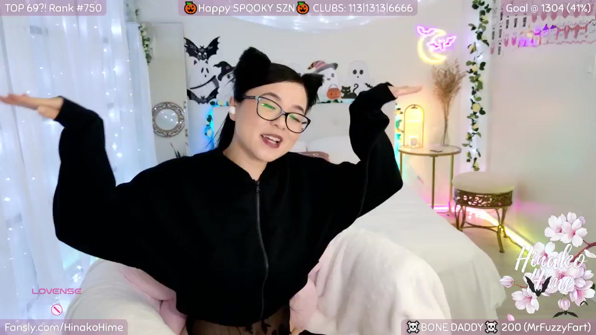 Gallery image thumbnail from HinakoHime's myfreecams stream on, 10/25/2025, 06:11 image 13 of 20