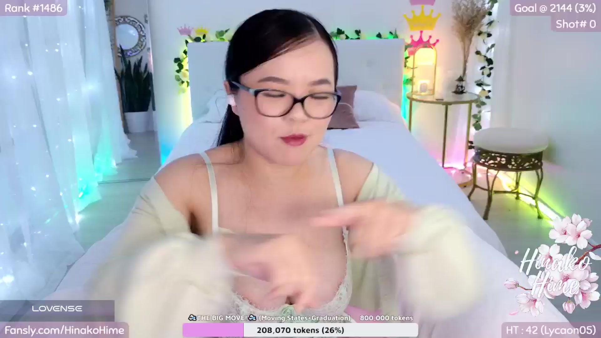 Gallery image thumbnail from HinakoWombat's myfreecams stream on, 11/25/2024, 08:56 image 1 of 20