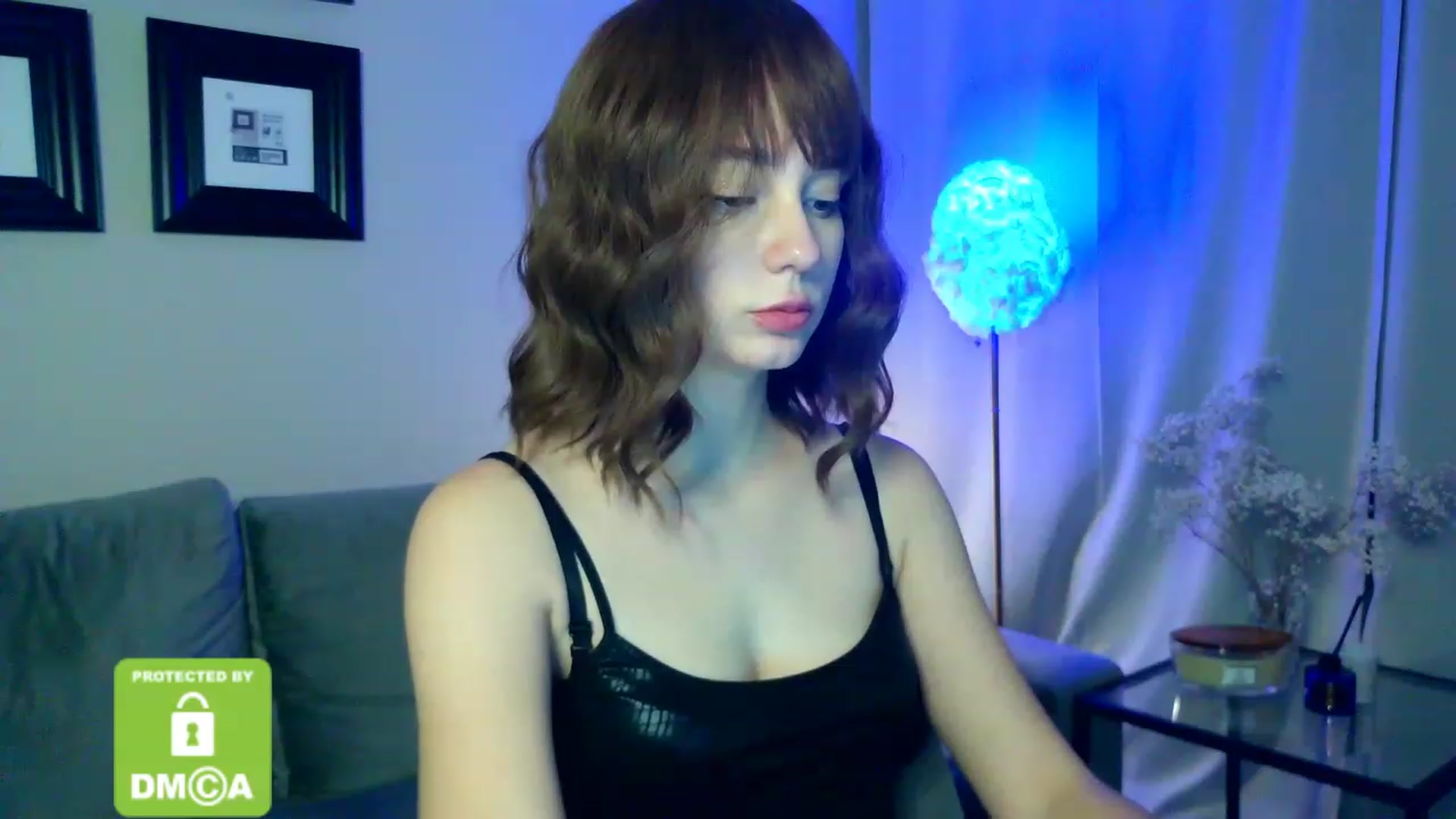 Gallery image thumbnail from HinataHot's myfreecams stream on, 12/19/2022, 21:32 image 6 of 20