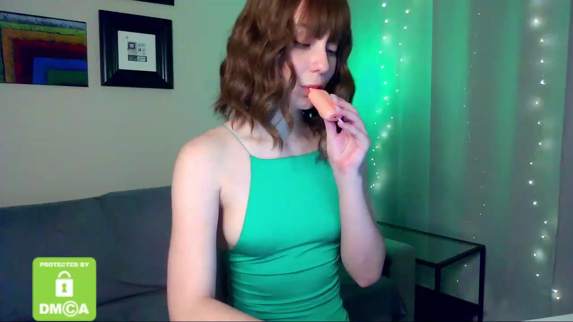 Gallery image thumbnail from HinataHot's myfreecams stream on, 04/14/2023, 17:25 image 10 of 20