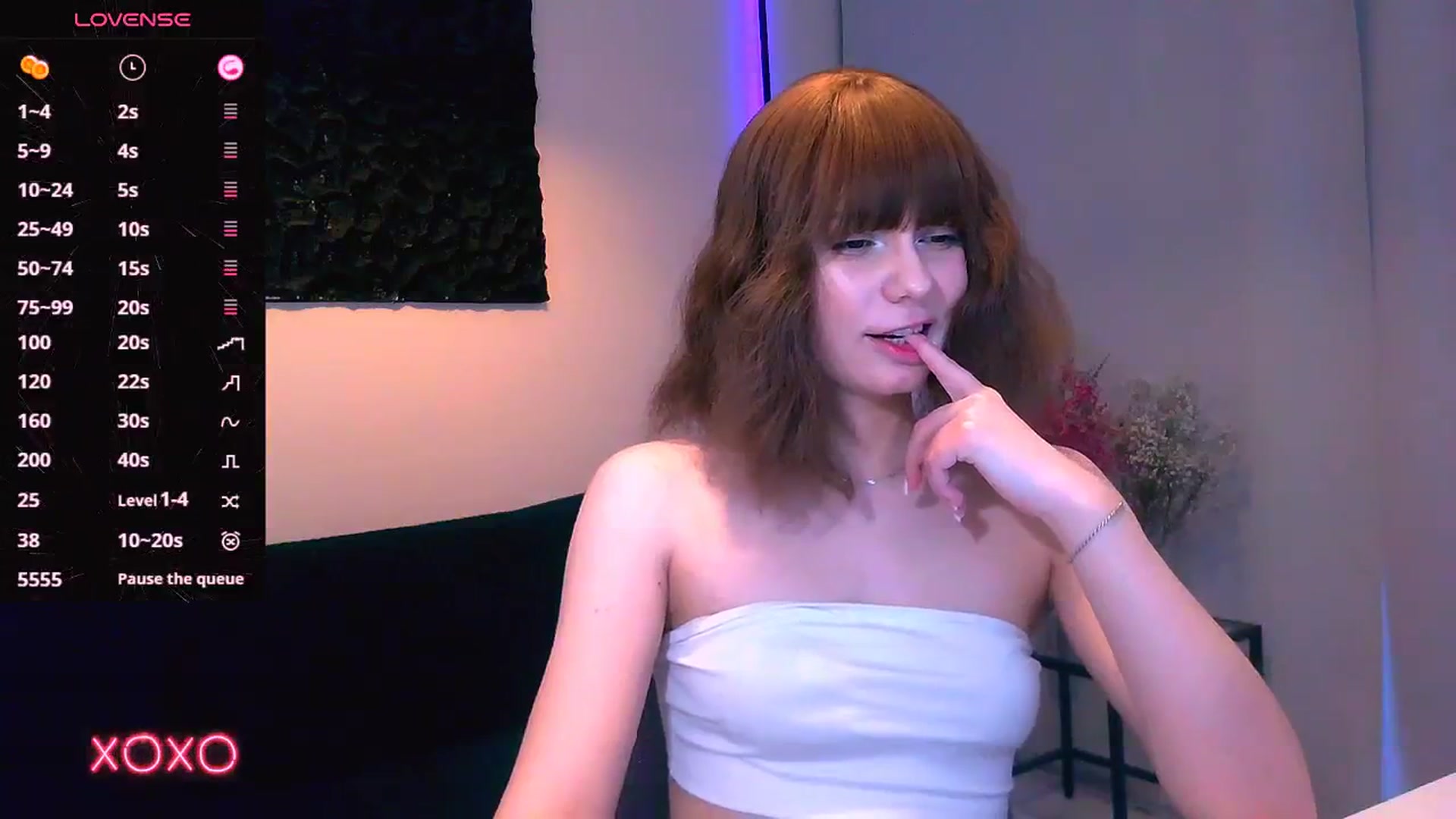 Gallery image thumbnail from HinataHot's myfreecams stream on, 04/07/2026, 16:59 image 17 of 20