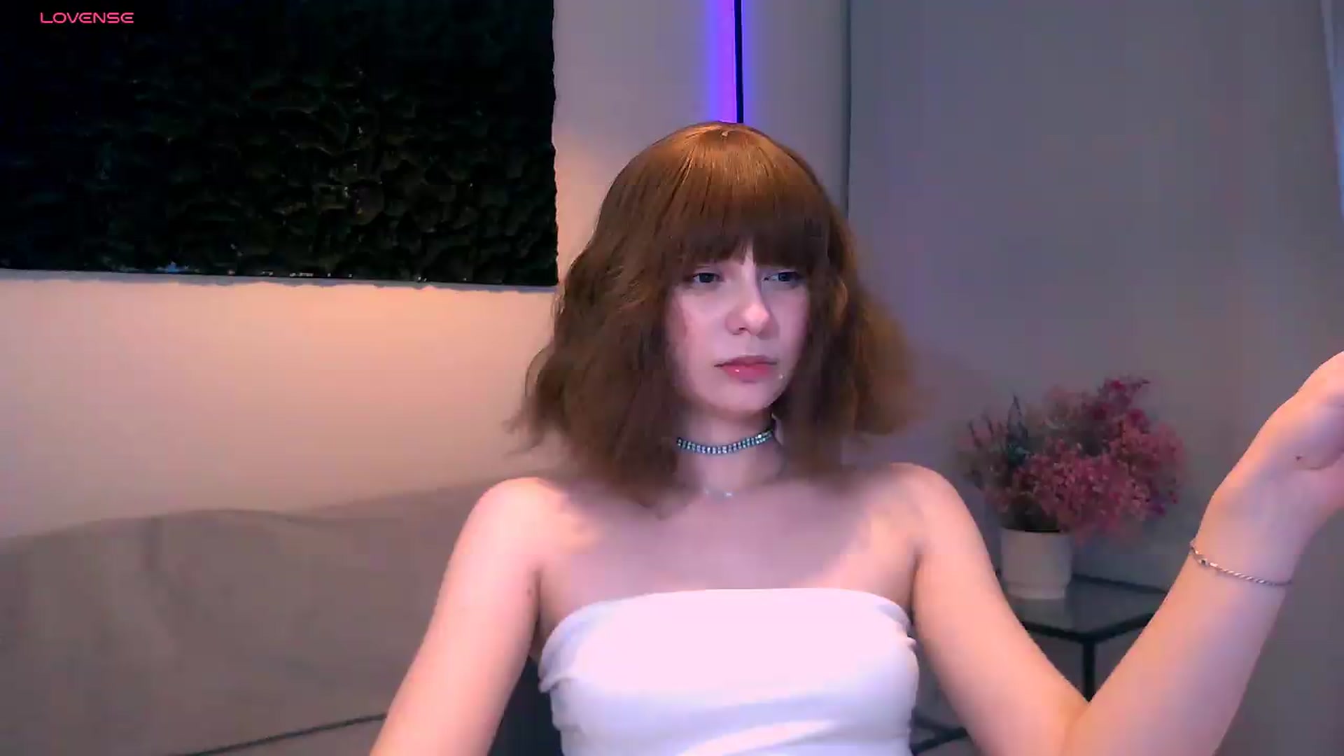 Gallery image thumbnail from HinataHot's myfreecams stream on, 06/23/2026, 18:08 image 16 of 20