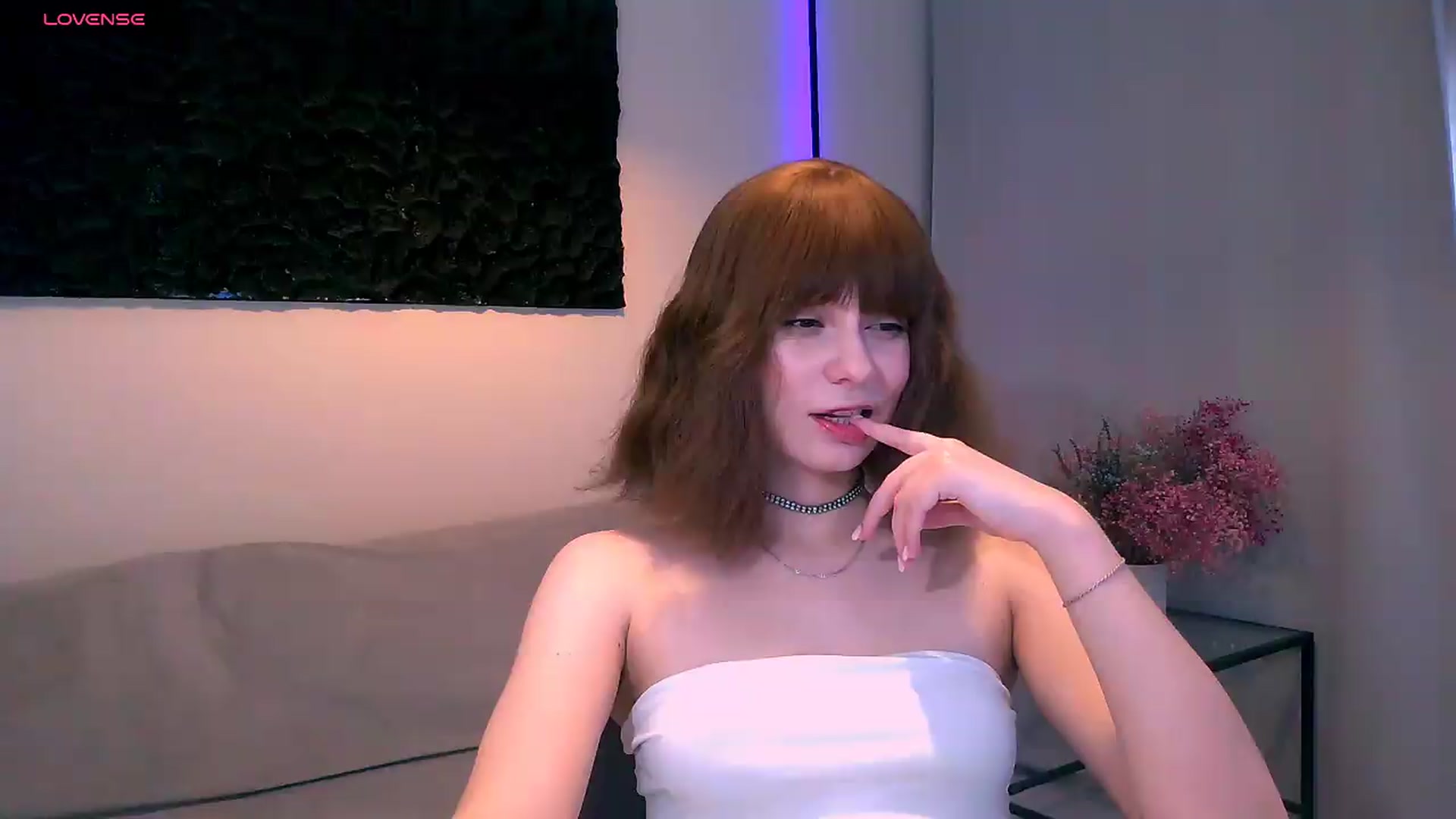 Gallery image thumbnail from HinataHot's myfreecams stream on, 06/23/2026, 18:08 image 4 of 20
