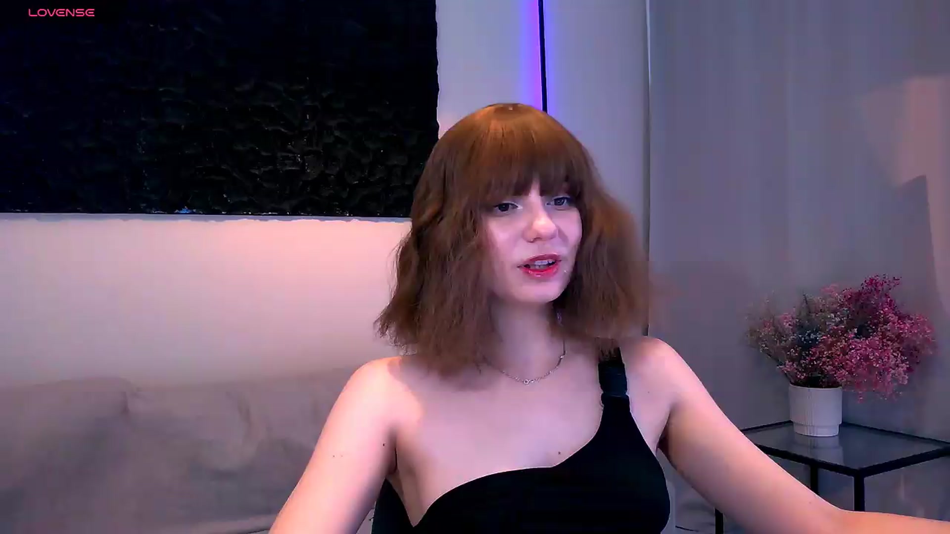 Gallery image thumbnail from HinataHot's myfreecams stream on, 07/27/2026, 16:31 image 6 of 20